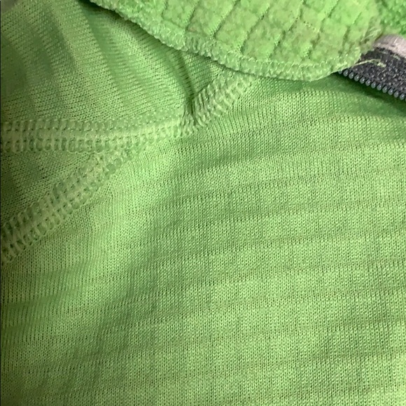 Women’s Patagonia R1 - Picture 8 of 8